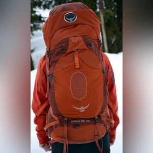 OSPREY ATMOS 65 AG Men’s Hiking Backpack